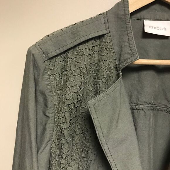 👠Chico’s green jacket with lace detail.   Large - Picture 3 of 6